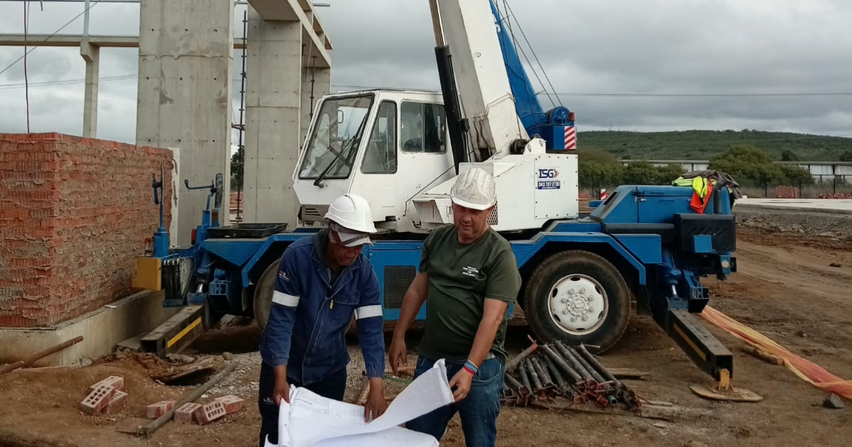 Top Class Steel working with ISG